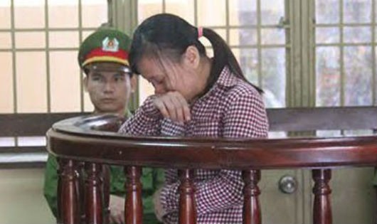 Bị cáo Lê Thị Kim Hằng tại tòa. Ảnh Zing