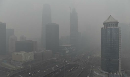 Bầu không khí ở nhiều nơi tại Trung Quốc trong những ngày qua xám xịt do ô nhiễm