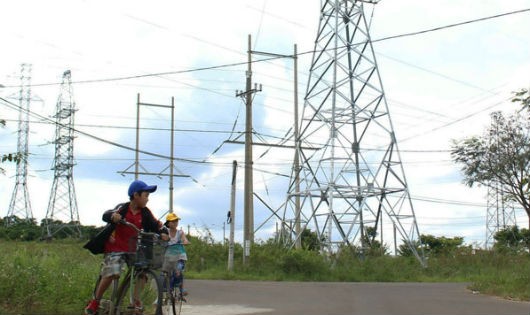 Mỗi năm nhu cầu điện năng của Việt Nam tăng trên 11%