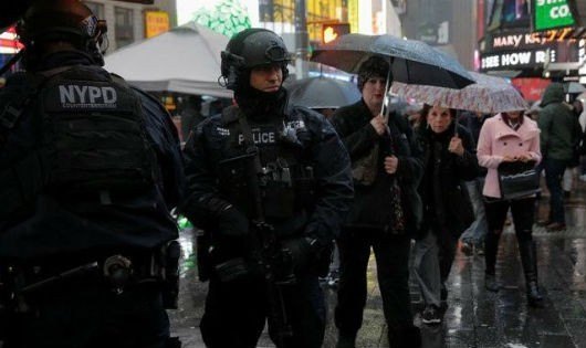 An ninh đang được tăng cường trên mọi tuyến phố ở New York. Ảnh: Reuters