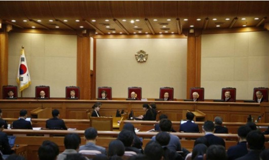 Phiên điều trần đầu tiên của Tòa án Hiến pháp đã không có sự hiện diện của Tổng thống Park Geun-hye