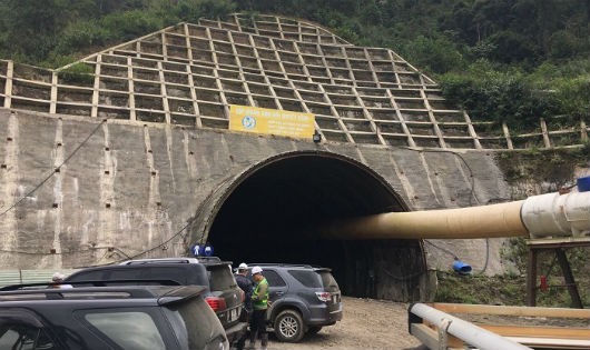 Hầm Mũi Trâu - một hạng mục trên tuyến cao tốc La Sơn - Túy Loan