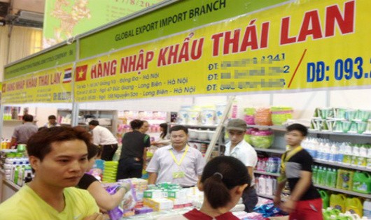 Hàng Thái Lan tràn ngập từ siêu thị đến các chợ