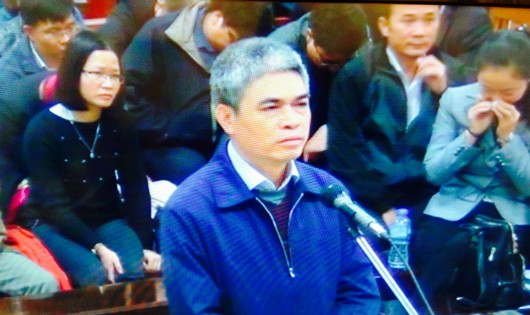 Bị cáo Nguyễn Xuân Sơn khai trước tòa