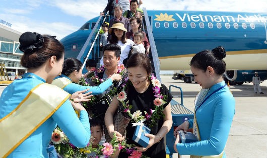 Chuyến bay quốc tế thứ 1 vạn của Vietnam Airlines đến thành phố biển Đà Nẵng