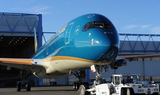 Hơn 1.911 tỉ đồng tiền từ cổ phiếu phát hành thêm sẽ dùng để mua máy bay Boeing 787-9, Airbus A350-900