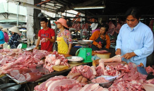 Thị lợn giảm giá là một trong những nguyên nhân của xu hướng giảm giá trong 6 tháng đầu năm