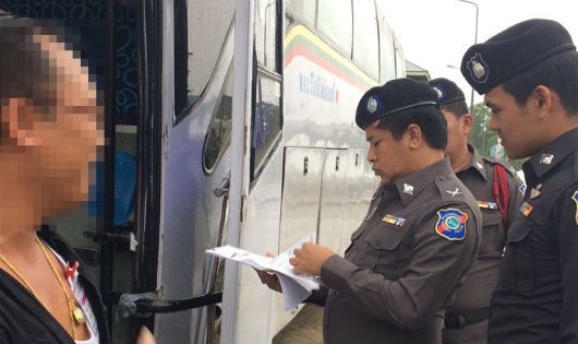 Cảnh sát du lịch Thái Lan tăng cường kiểm soát việc du lịch “chui”
