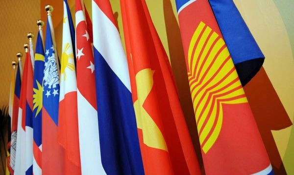 ASEAN và Trung Quốc đã thông qua bộ khung COC