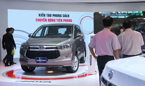 Người tiêu dùng mua xe Vios và Innova trong tháng 9 và tháng 10/2017 sẽ được Toyota Việt Nam thanh toán thay phần lệ phí trước bạ từ 15 triệu đồng đến 30 triệu đồng