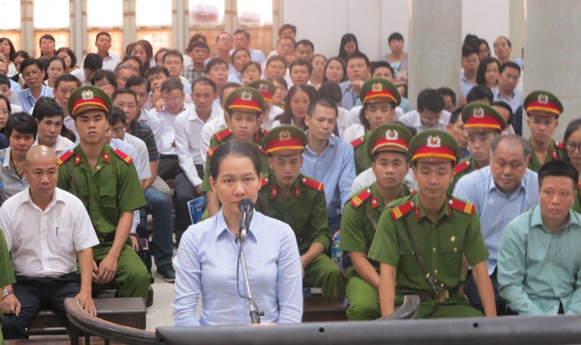 Bị cáo Nguyễn Minh Thu khai chi lãi ngoài khoảng 19 tỷ đồng cho 4 sếp lớn Công ty lọc hóa dầu Bình Sơn