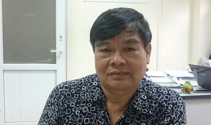 Ông Vương Ngọc Quang trình bày sự việc với phóng viên
