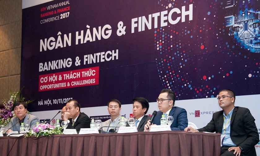 Ông Phùng Duy Khương chia sẻ về việc hợp tác giữa VietinBank và Fintech