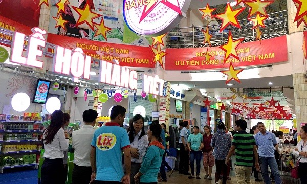 Các chương trình tôn vinh hàng Việt liên tục diễn ra tại các siêu thị