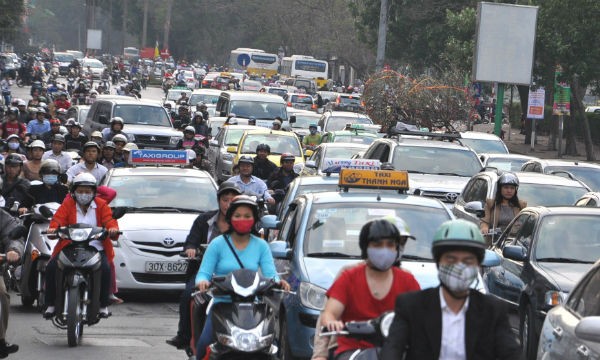 Nếu không có những giải pháp hữu hiệu thì Hà Nội sẽ lại rơi vào cảnh ùn tắc giao thông trong dịp Tết