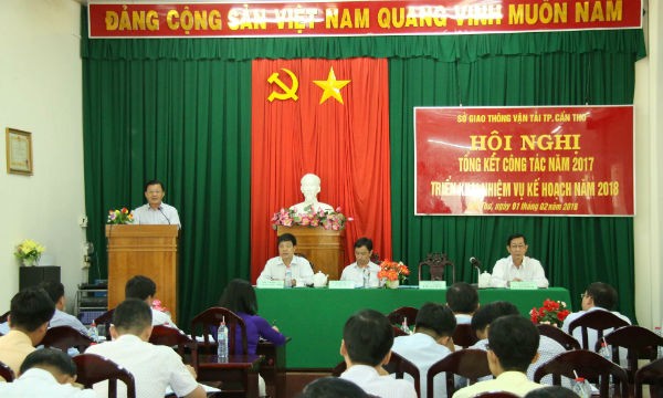 Ông Đào Anh Dũng – Phó Chủ tịch UBND TP Cần Thơ phát biểu tại hội nghị