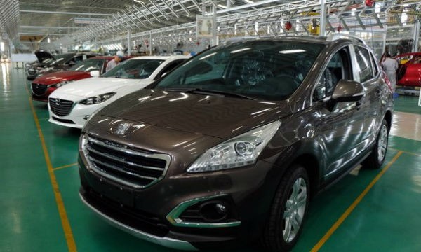 Xe ôtô thành phẩm tại Khu phức hợp sản xuất và lắp ráp ôtô Chu Lai-Trường Hải (Quảng Nam). (Ảnh: Đỗ Trưởng/TTXVN)