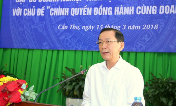 Chủ tịch UBND TP Cần Thơ Võ Thành Thống phát biểu tại Hội nghị