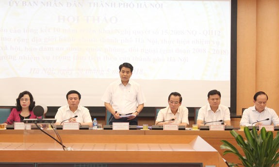 Chủ tịch UBND TP Nguyễn Đức Chung chủ trì Hội thảo. Ảnh KTĐT