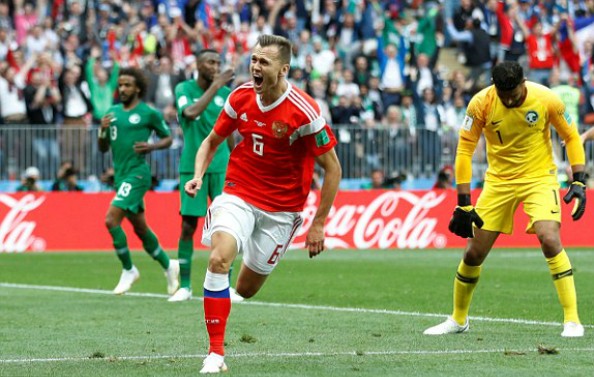 Cheryshev trở thành cầu thủ đầu tiên ghi cú đúp tại World Cup 2018. Ảnh: Reuters
