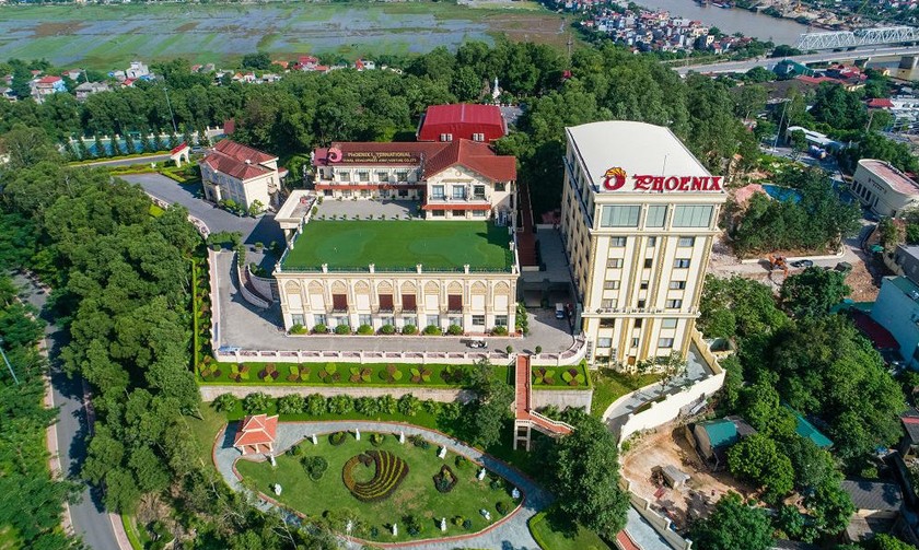 Khu du lịch quốc tế Phượng Hoàng là một trong những khu nghỉ dưỡng đầu tiên của tỉnh Bắc Ninh đạt tiêu chuẩn 5 sao