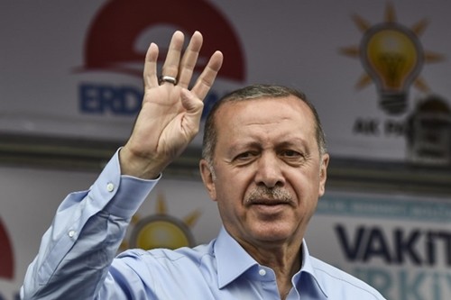 Tổng thống Erdogan tại Istanbul ngày 23/6. Ảnh: AFP/VnE