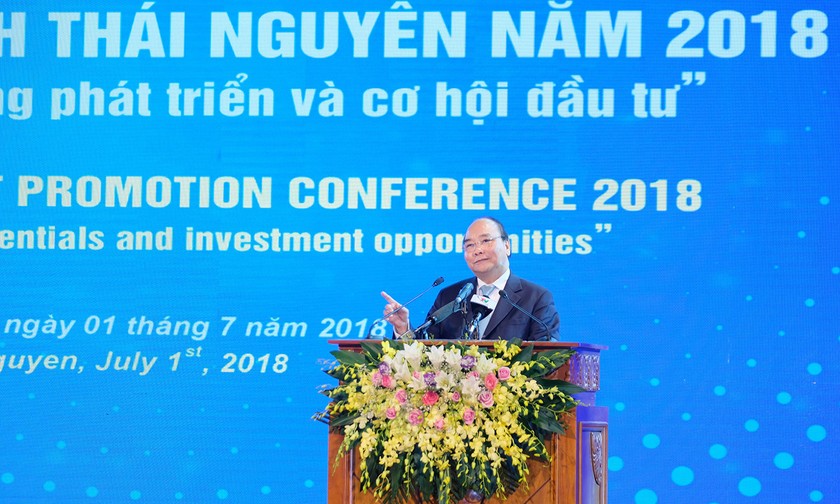 Thủ tướng phát biểu tại Hội nghị xúc tiến đầu tư tỉnh Thái Nguyên năm 2018. Ảnh VGP/Quang Hiếu