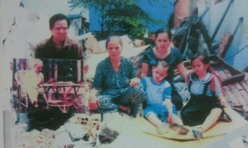 Gia đình ông Trần Công Hạnh sau khi bị cưỡng chế nhầm địa chỉ ghi trong Quyết định số 68