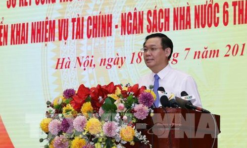 Phó Thủ tướng Chính phủ Vương Đình Huệ phát biểu chỉ đạo. Ảnh: Phạm Hậu - TTXVN