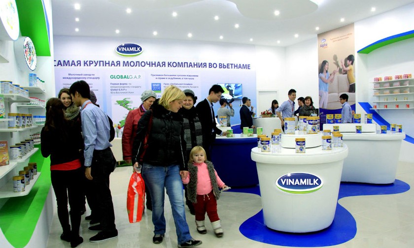 Sản phẩm Vinamilk được trưng bày tại hội chợ “Hàng Việt Nam chất lượng cao Mátxcơva 2015” tại Nga và đã chiếm được cảm tình của người tiêu dùng nơi đây