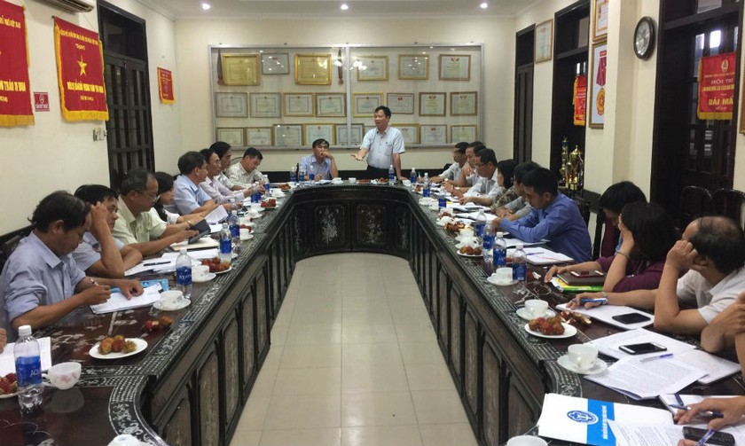Phó Chủ tịch UBND tỉnh Nguyễn Dung phát biểu tại buổi làm việc của BHXH tỉnh Thừa Thiên - Huế với lãnh đạo UBND tỉnh. Ảnh Báo Thừa Thiên - Huế