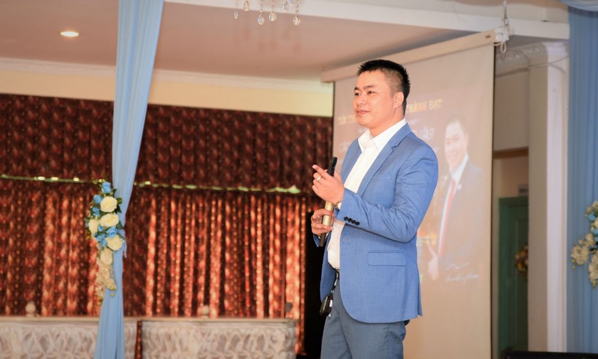 Doanh nhân Phạm Đăng Khoa, cố vấn cấp cao của Công ty Sen Việt