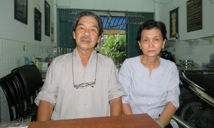 Hai vợ chồng ông Trung, bà Mỹ mỏi mòn chờ ngày vụ án được đưa ra xét xử lại