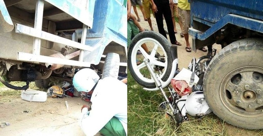 Hiện trường vụ án xe công nông do Trần Văn Thăng điều khiển cố ý đâm vào xe mô-tô chuyên dụng của CSGT huyện Mỹ Đức (Hà Nội)