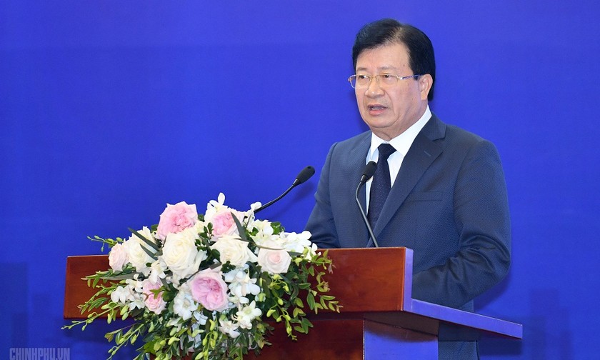 Phó Thủ tướng Trịnh Đình Dũng phát biểu tại Hội nghị. Ảnh: VGP/Quang Hiếu