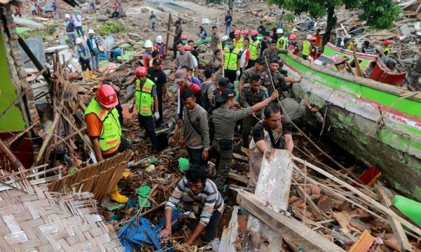 Indonesia tích cực tìm kiếm các nạn nhân sóng thần