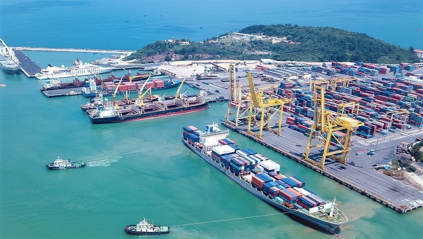 Sau khi đầu tư giai đoạn khởi động, Cảng Liên Chiểu có thể tiếp nhận tàu container sức chở tới 8.000 TEUs