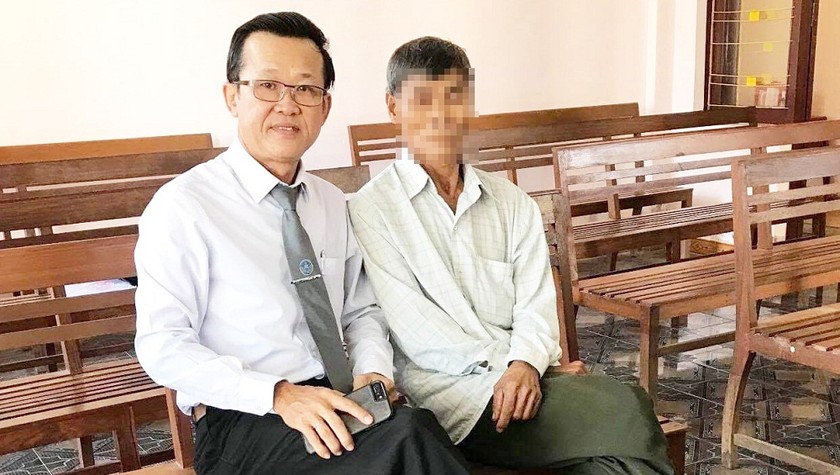 LS Thuận và cụ già sau phiên xét xử phúc thẩm