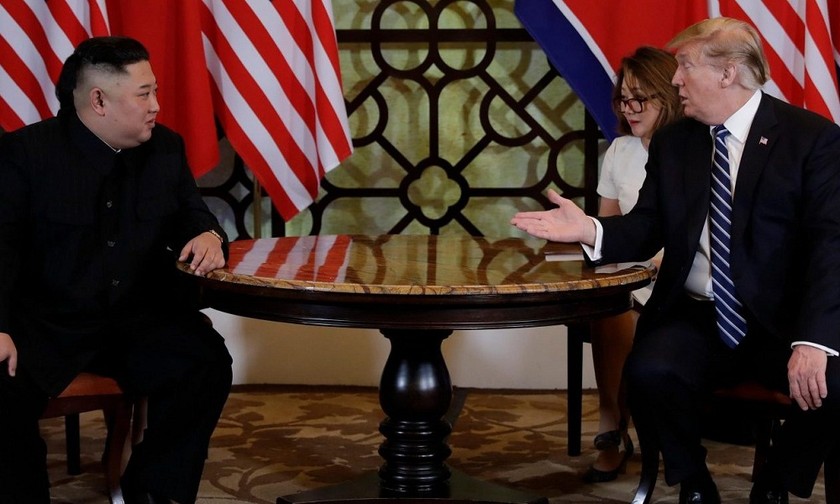 Ông Trump và ông Kim tại cuộc gặp ở Việt Nam