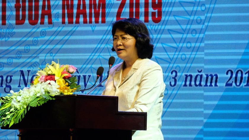 Phó Chủ tịch nước  Đặng Thị Ngọc Thịnh phát biểu tại hội nghị