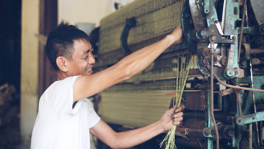 Dù nhọc nhằn giữ nghề nhưng chú Thái vẫn hạnh phúc vì duy trì được nghề truyền thống của tổ tiên