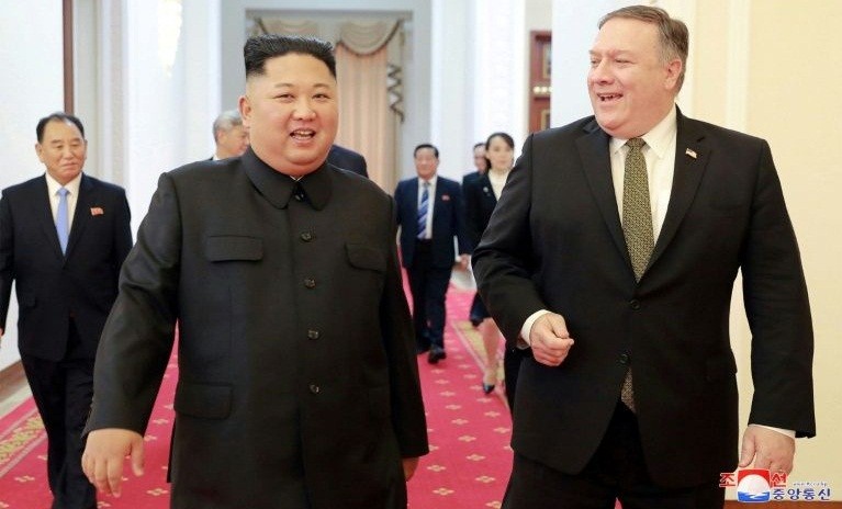 Ông Kim Jong-un và ông Pompeo