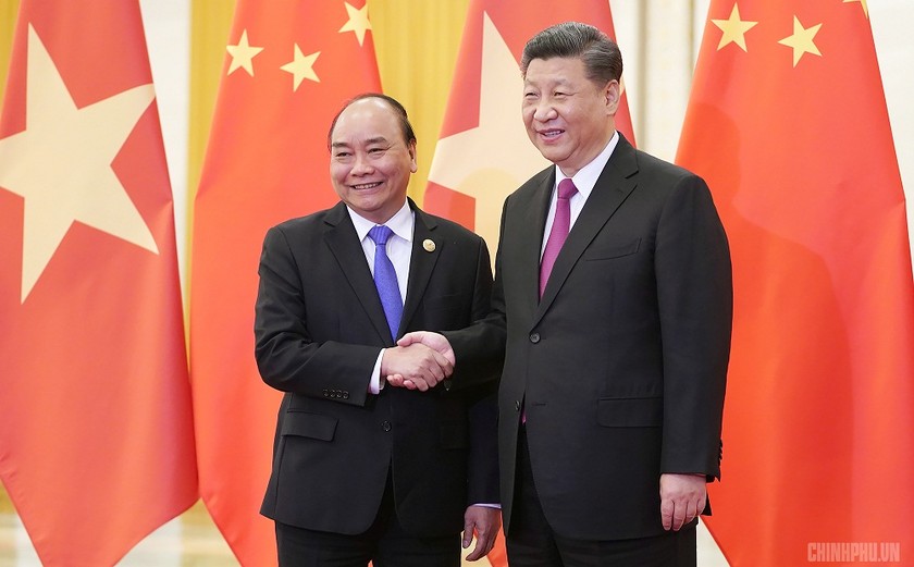 Thủ tướng Nguyễn Xuân Phúc và Tổng Bí thư, Chủ tịch Trung Quốc Tập Cận Bình. Ảnh: VGP