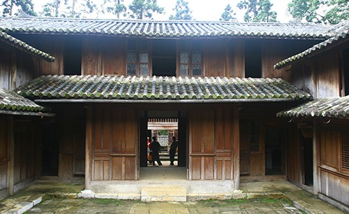 Một góc dinh thự Vua Mèo ở xã Sà Phìn (Đồng Văn, Hà Giang). Ảnh: VT/VnExpress