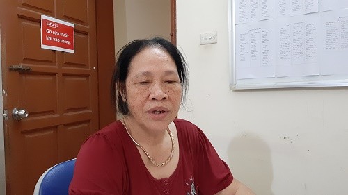 Bà Phùng Thị Thu trình bày sự việc với PV Báo Pháp luật Việt Nam