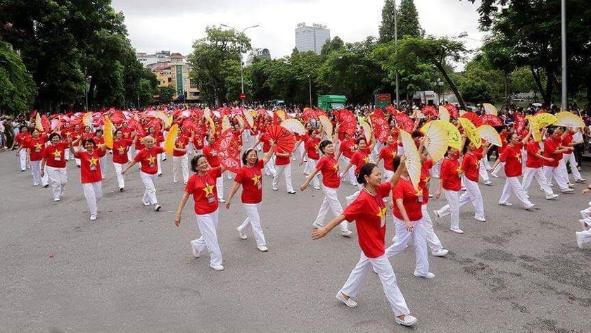 Lễ Hội đường phố mừng 20 năm Hà Nội – Thành phố vì hoà bình