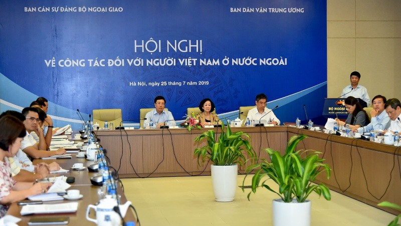 Tạo hành lang pháp lý thuận lợi để người Việt ở nước ngoài về đầu tư