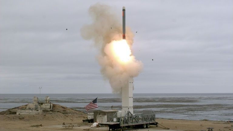 Mỹ vừa thử tên lửa tầm trung