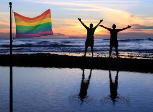Cộng đồng LGBT thường ít đi du lịch bởi e ngại định kiến tại điểm đến. Ảnh. Remotelands