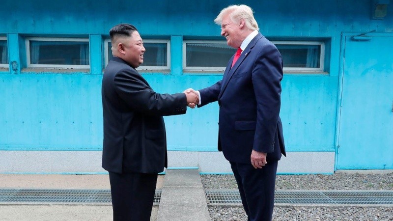 Cuộc gặp Trump  - Kim ngẫu hứng ở Khu Phi quân sự ngày 30/6/2019